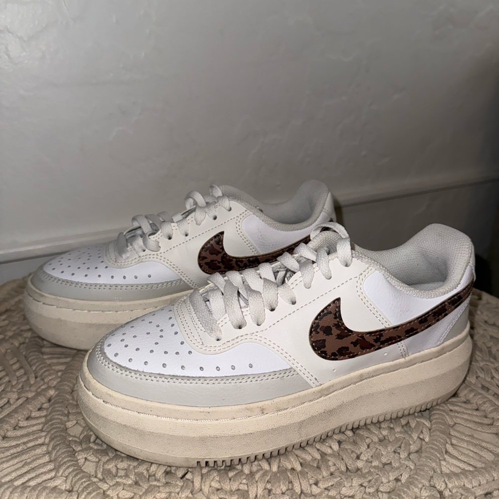 Nike Women's White and leopard Sneakers